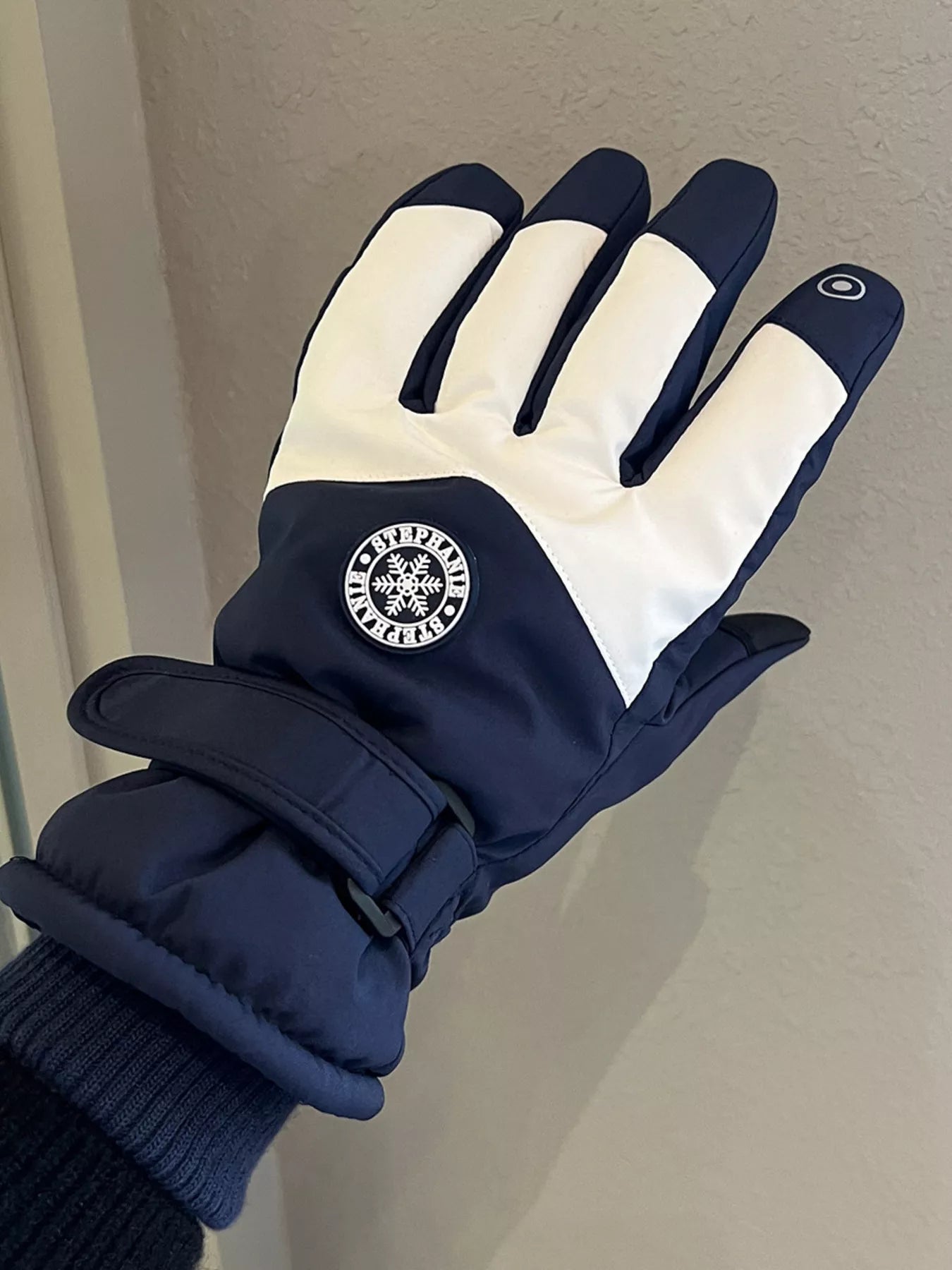 69c986193e1843649da7a0d9272e3313-Max-Origin